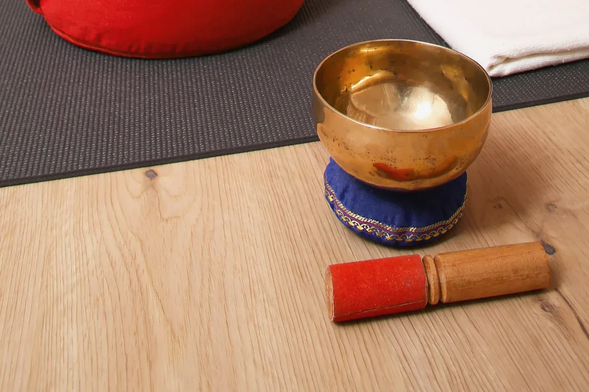 Physiotherapeut Leipzig Zentrum - Physiotherapie im Schuhmanns Eck - Osteopathie - Lymphdrainage - Krankengymnastik - Sylvi Westphal-Doll - Praxis Behandlung